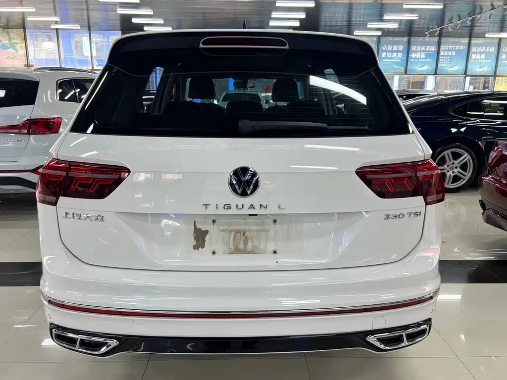 Tiguan L 2022 330TSI automatic two-wheel drive R-Line version купить на сайте DeffCars