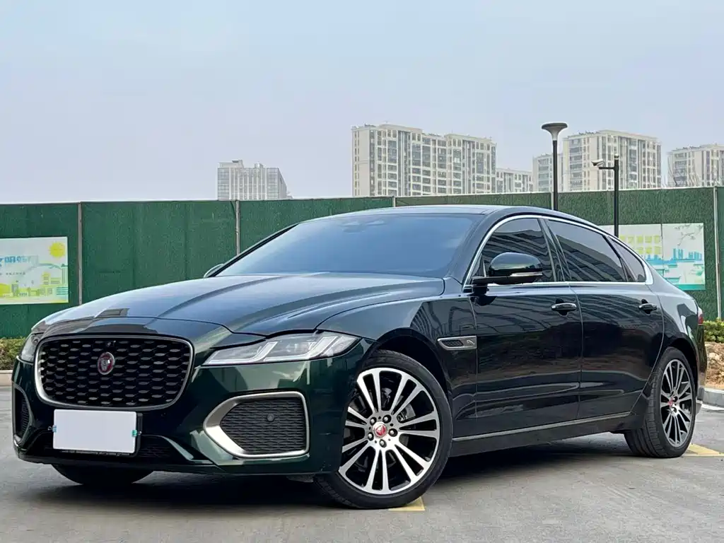 Jaguar XFL 2022 XFL 2.0T P250 two-wheel drive exclusive luxury version купить на сайте DeffCars