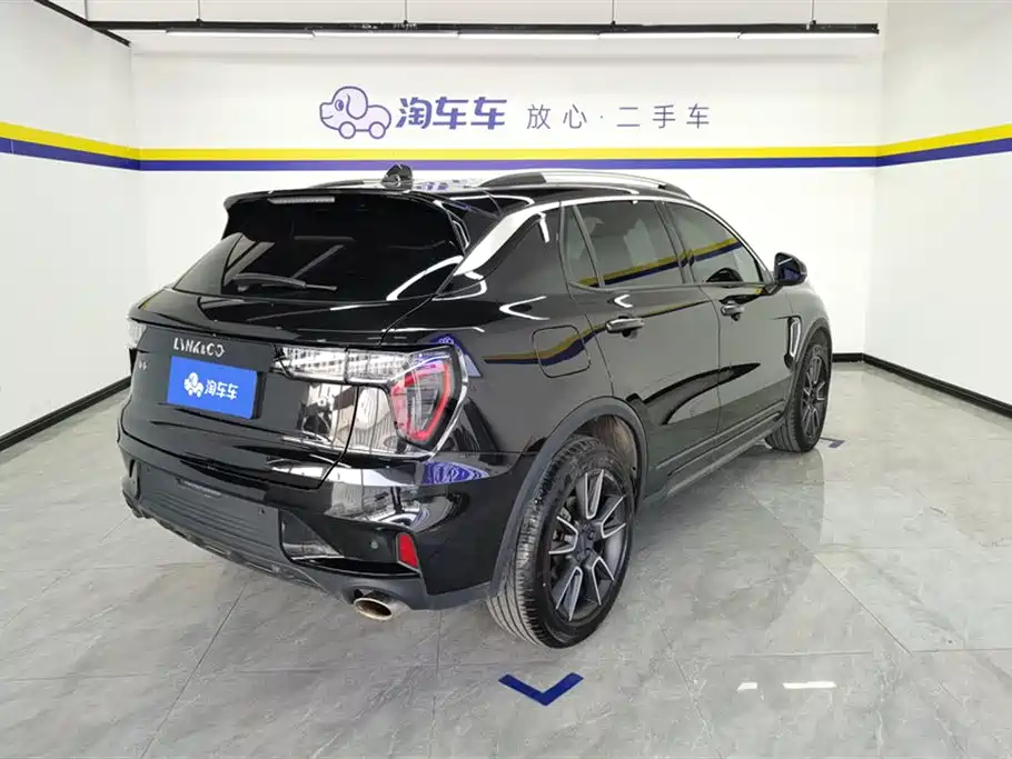 Lynk & Co 01 2021 2.0TD 2WD Pro купить на сайте DeffCars