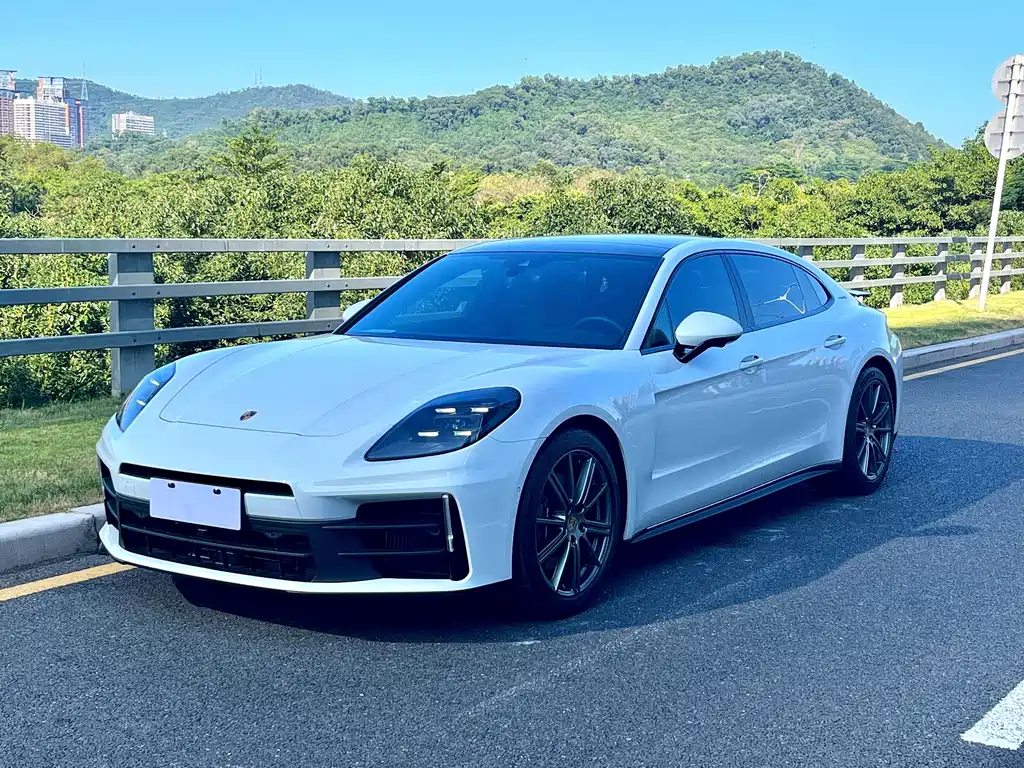 Panamera 2024 Panamera Executive Extended Edition 2.9T купить на сайте DeffCars