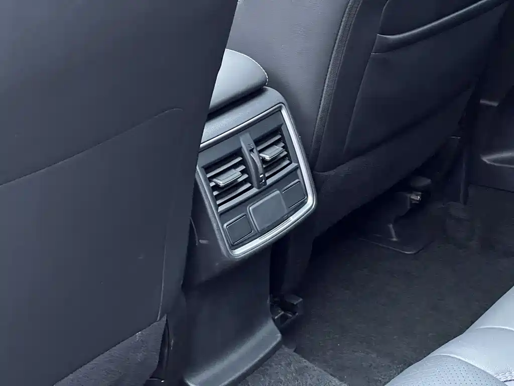 Forester 2022 2.0i AWD Deluxe Edition EyeSight купить на сайте DeffCars