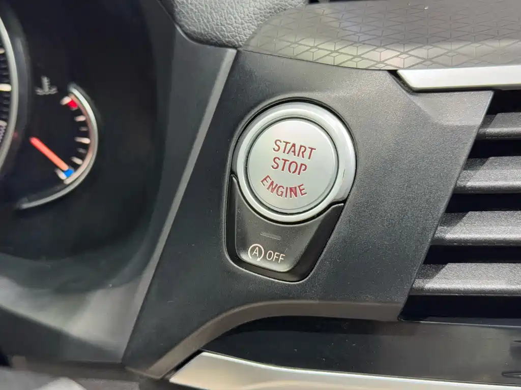 BMW X4 2019 xDrive25i M Off-Road Package купить на сайте DeffCars