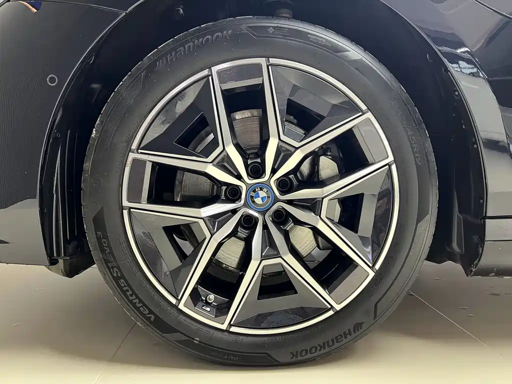 BMW i5 2025 eDrive 40L M Sports Package купить на сайте DeffCars