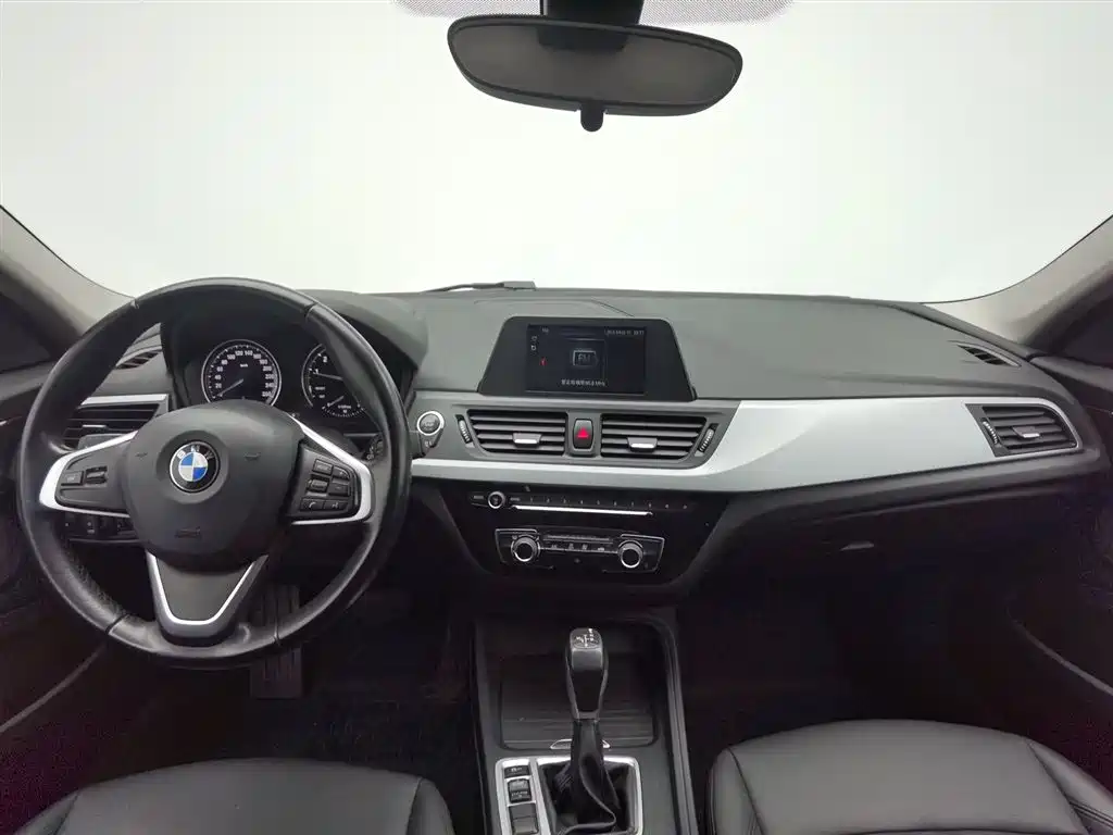 BMW 1 Series 2018 facelift 118i fashion model купить на сайте DeffCars