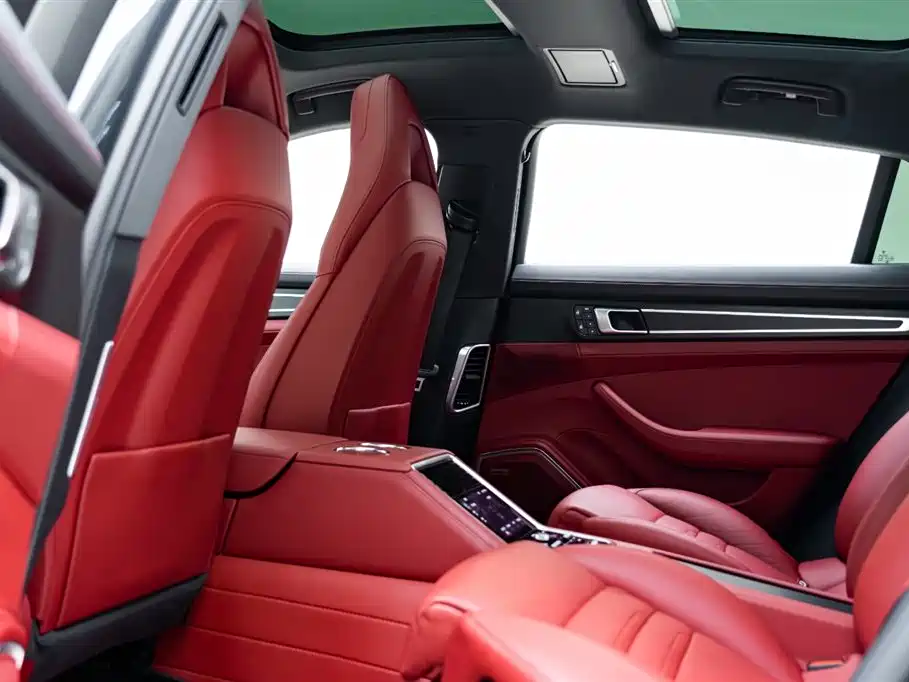 Panamera 2023 facelift Panamera Executive Extended Platinum Edition 2.9T купить на сайте DeffCars