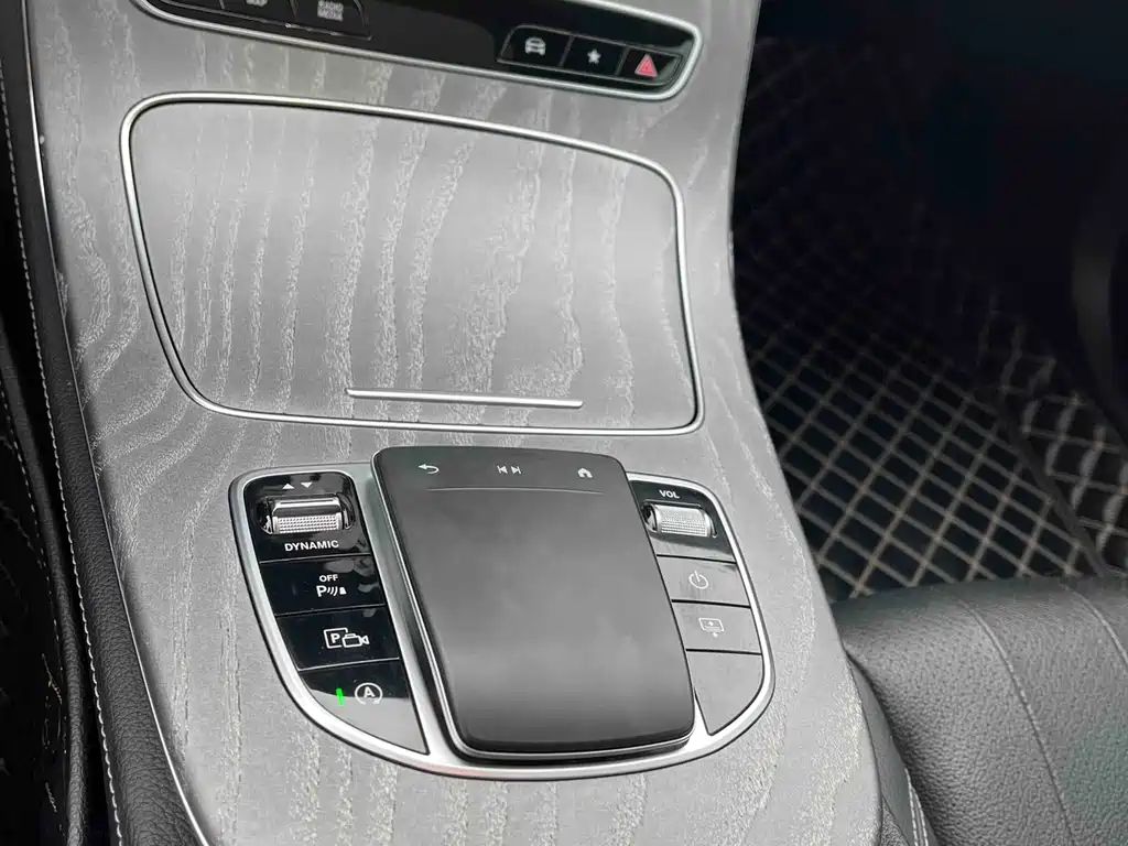 Mercedes-Benz E-Class 2021 E 300 L Luxury Model купить на сайте DeffCars