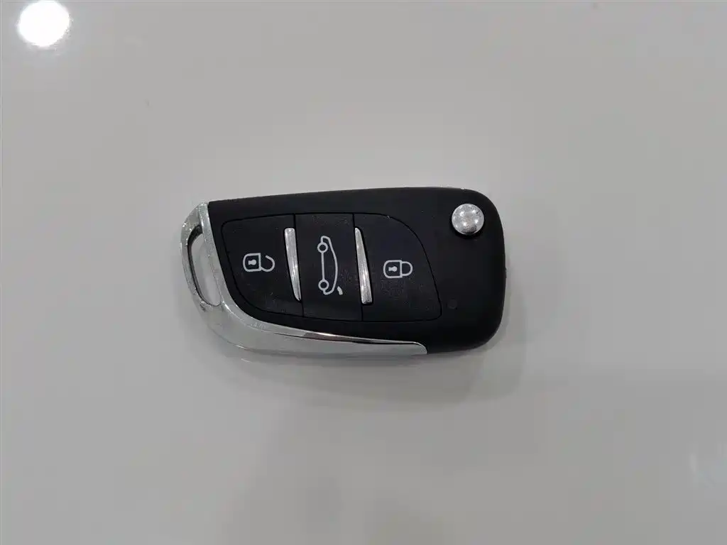 Yinglang 2021 model model 1.5L automatic elite model купить на сайте DeffCars