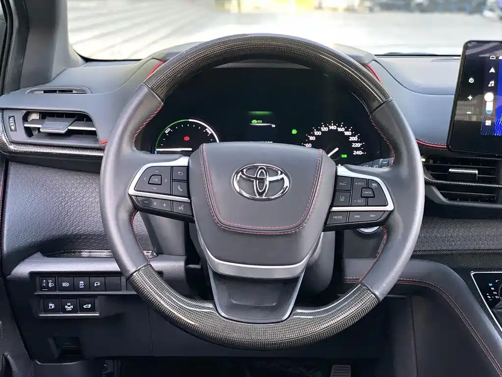 SIENNA 2023 2.5L Hybrid Comfort Edition купить на сайте DeffCars