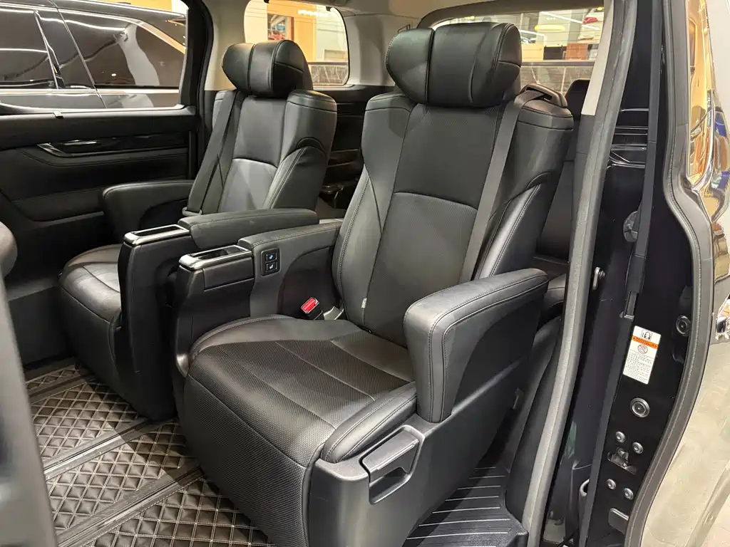 Alphard 2018 3.5L Deluxe Edition купить на сайте DeffCars