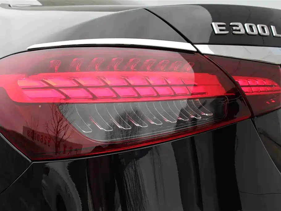 Mercedes-Benz E-Class 2023 facelift E 260 L купить на сайте DeffCars