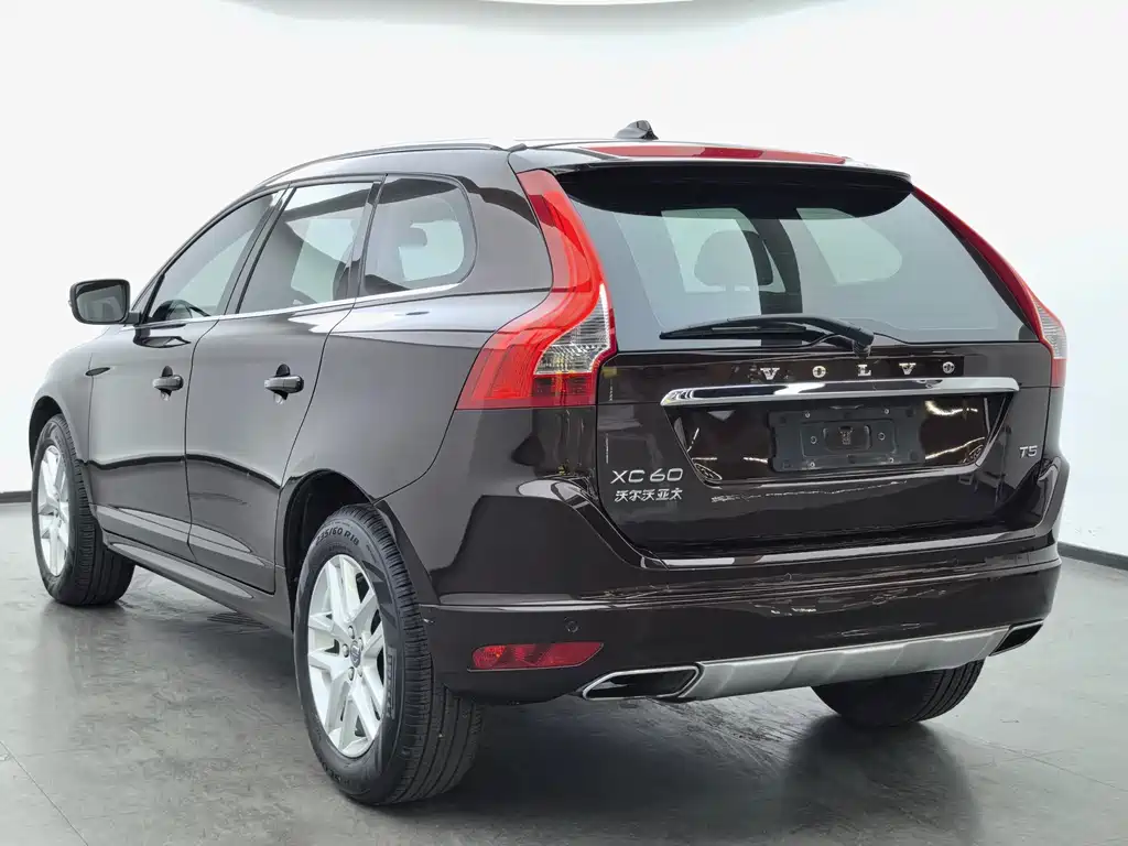 Volvo XC60 2017 T5 Zhijin upgraded version купить на сайте DeffCars