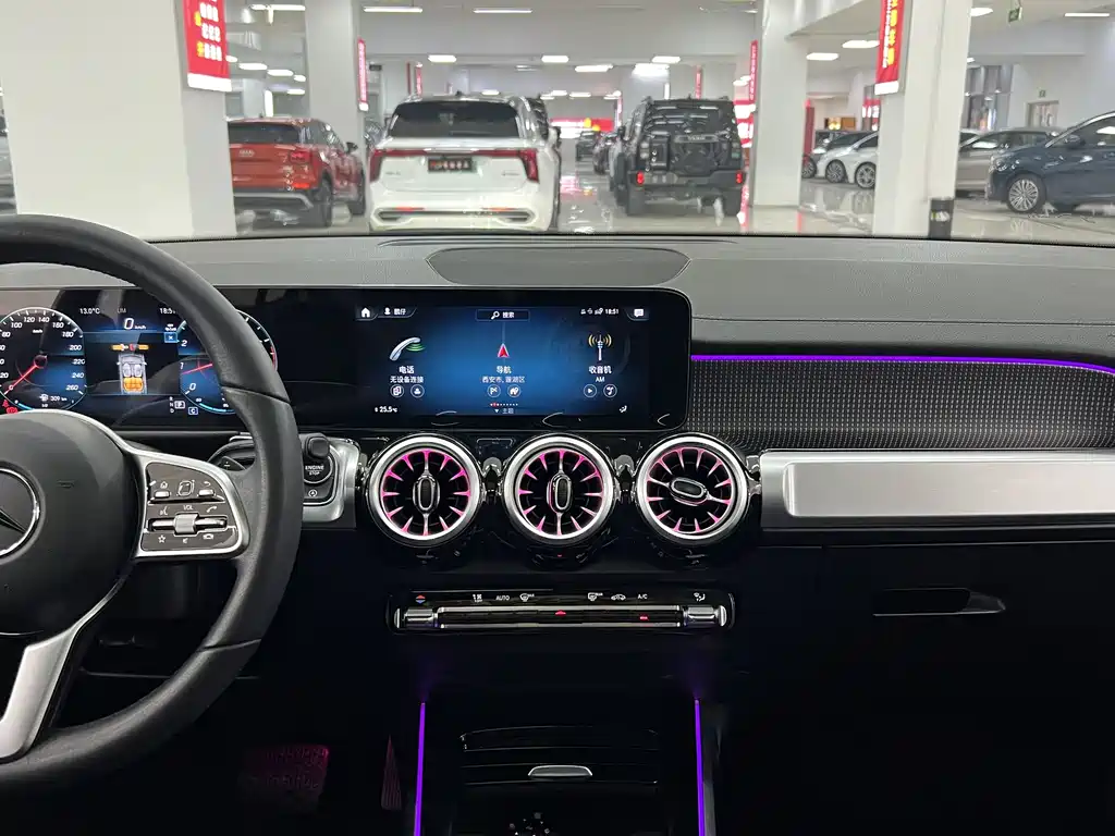 Mercedes-Benz GLB 2023 GLB 220 Dynamic купить на сайте DeffCars