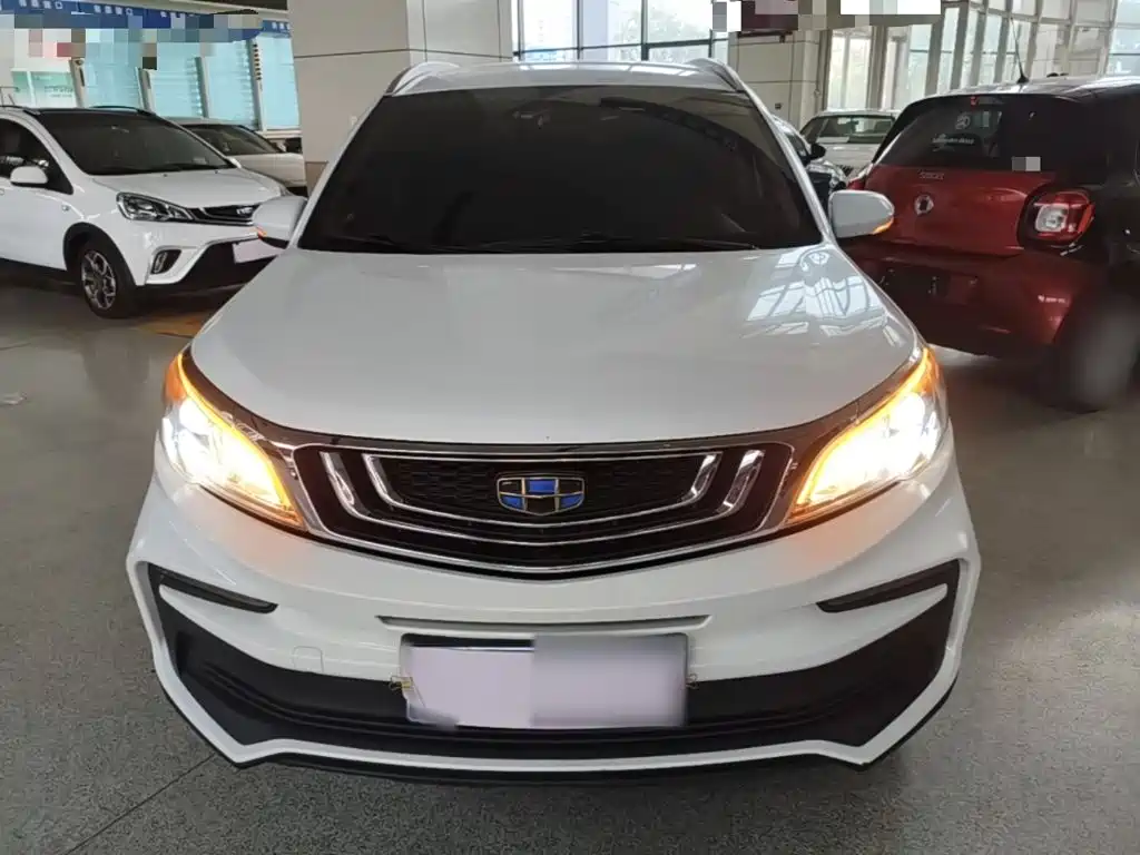 Vision X3 2019款 升级版 1.5L CVT精英型 купить на сайте DeffCars