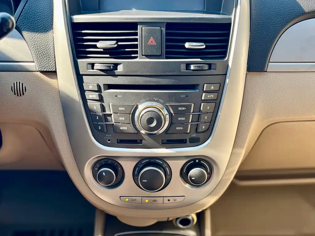 Excelle 2013 1.5L Manual Classic купить на сайте DeffCars
