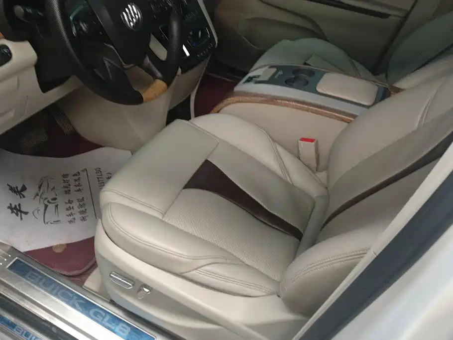 Buick GL8 2018 ES 28T Comfort Type National VI купить на сайте DeffCars