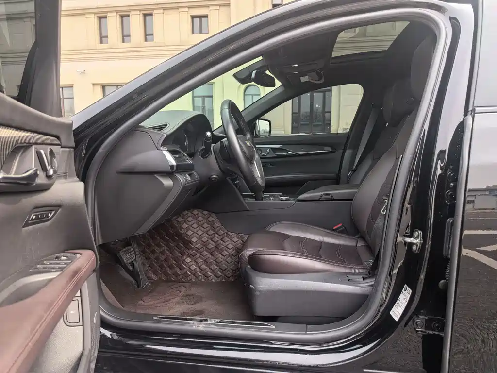 Cadillac CT6 2022 28T Premium Model купить на сайте DeffCars