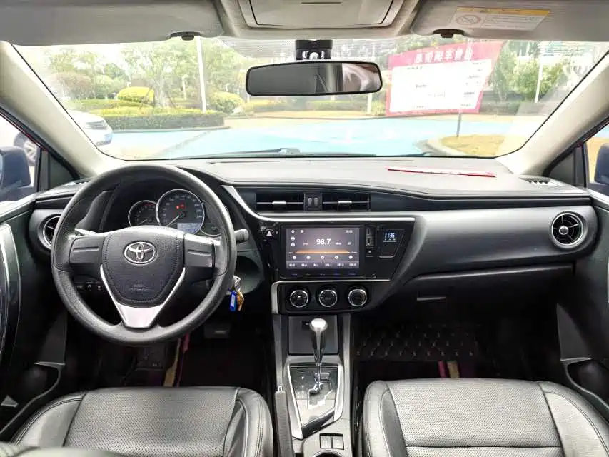 Corolla 2017 facelift 1.2T S-CVT GL купить на сайте DeffCars