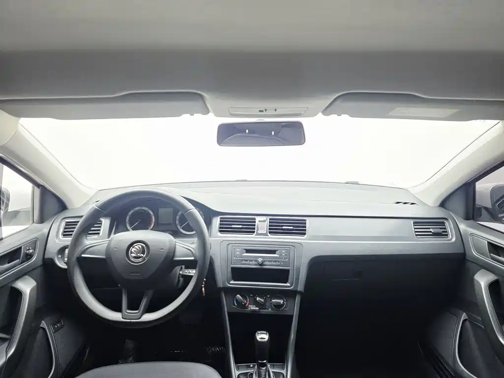 Xinrui 2019 facelift 1.5L automatic standard version National VI купить на сайте DeffCars