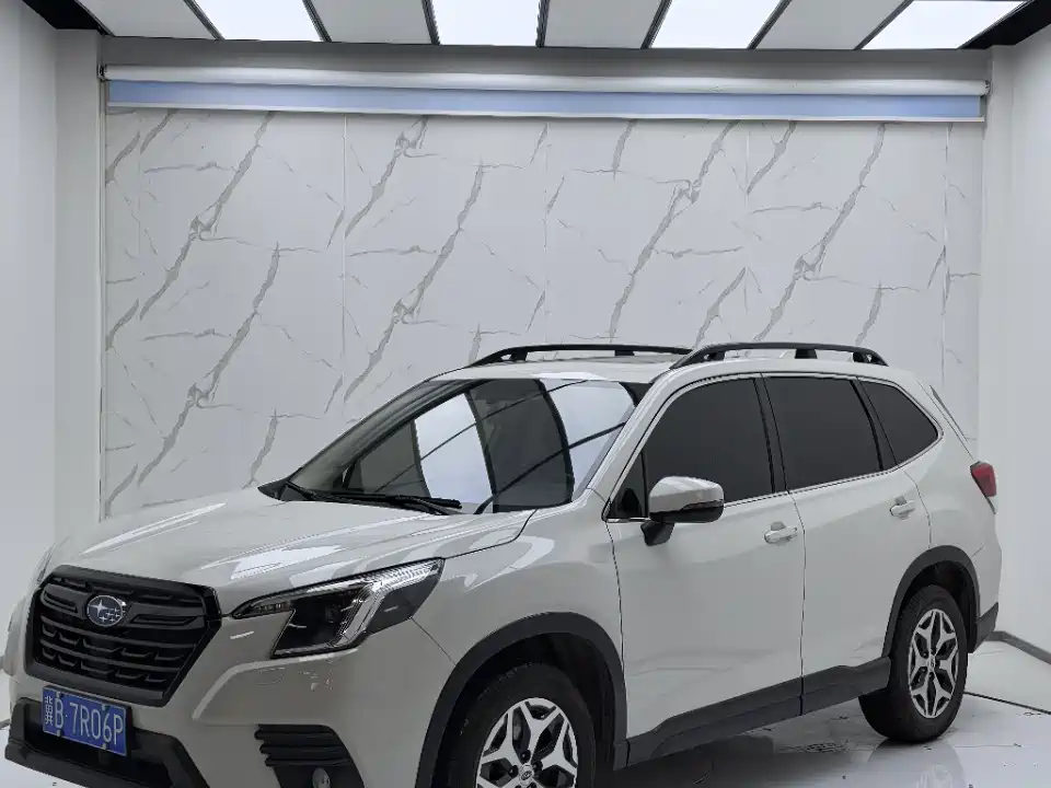 Forester 2022 2.0i AWD Deluxe Edition EyeSight купить на сайте DeffCars