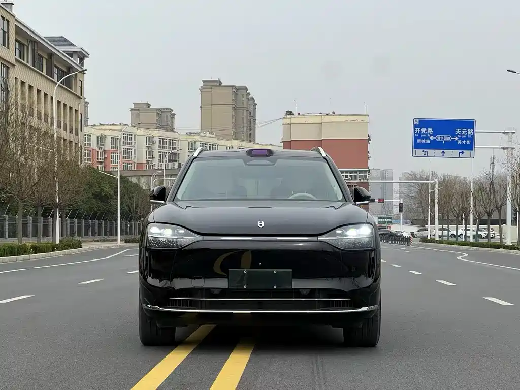 Wenjie M9 2024 extended range Ultra version 52kWh 6-seater version купить на сайте DeffCars