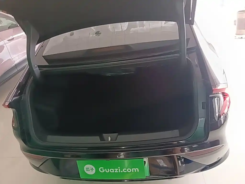 Wuling Starlight 2025 70km smart standard model купить на сайте DeffCars