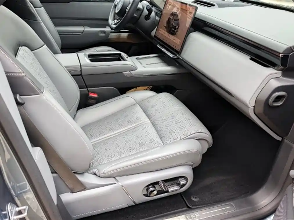 Jikrypton 7X 2025 100kWh long-range rear-wheel drive smart driving version купить на сайте DeffCars