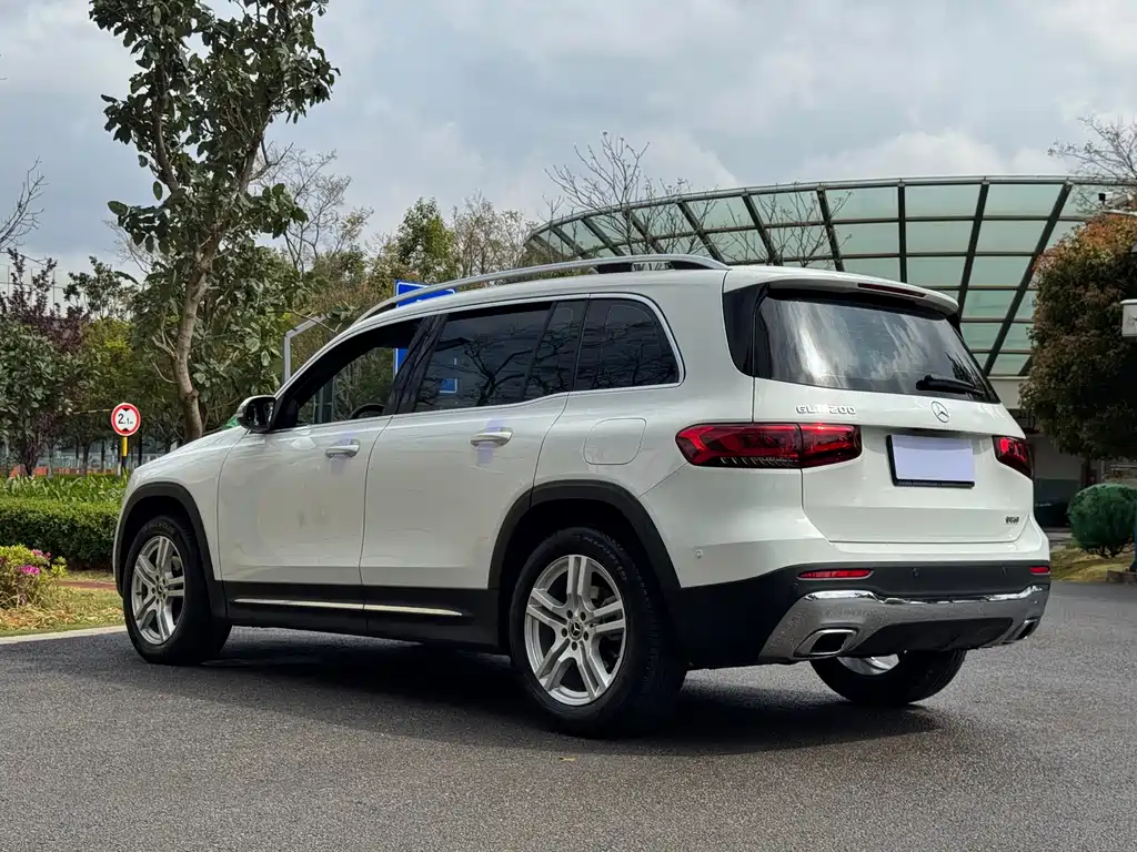 Mercedes-Benz GLB 2023 GLB 200 Dynamic купить на сайте DeffCars