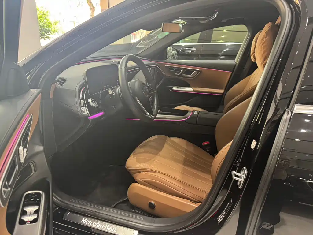 Mercedes-Benz E-Class New Energy 2024 E 350 e L plug-in hybrid sedan купить на сайте DeffCars