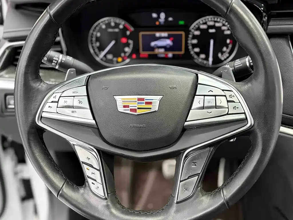 Cadillac XT5 2022 2.0T four-wheel drive luxury model (Hummingbird version) купить на сайте DeffCars