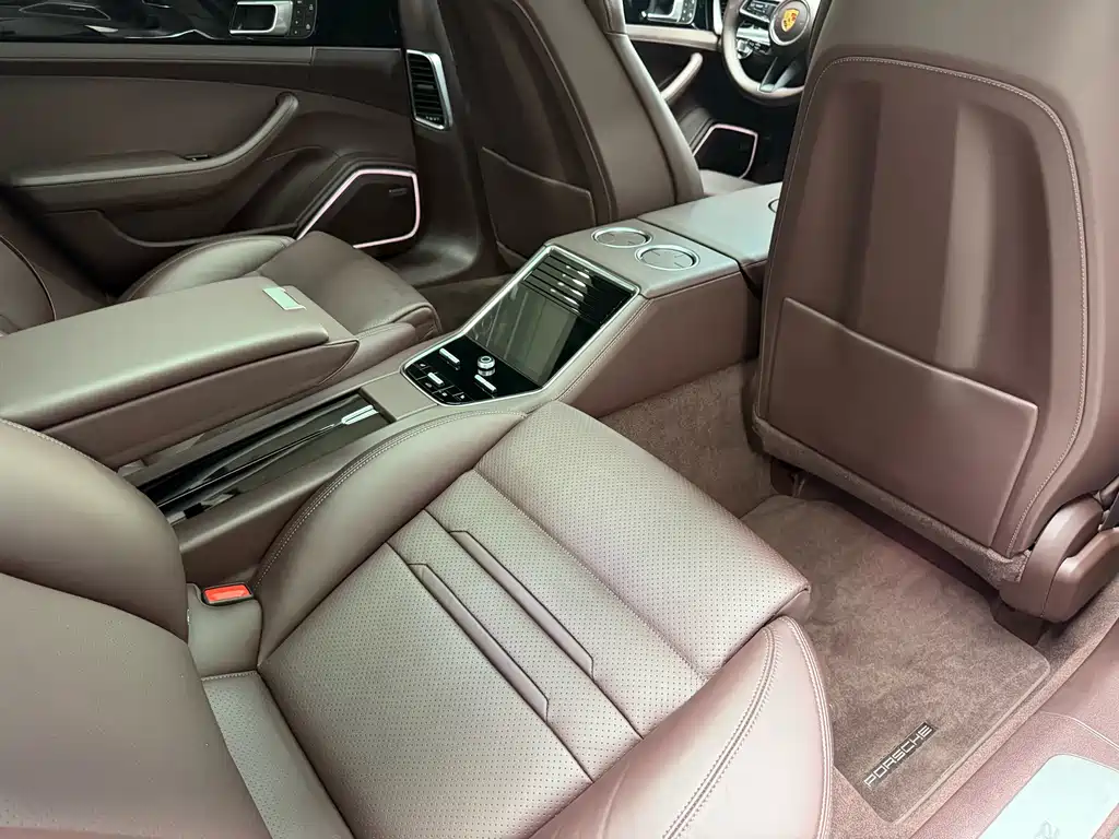 Panamera 2022 Panamera 4 Executive Extended Edition 2.9T купить на сайте DeffCars