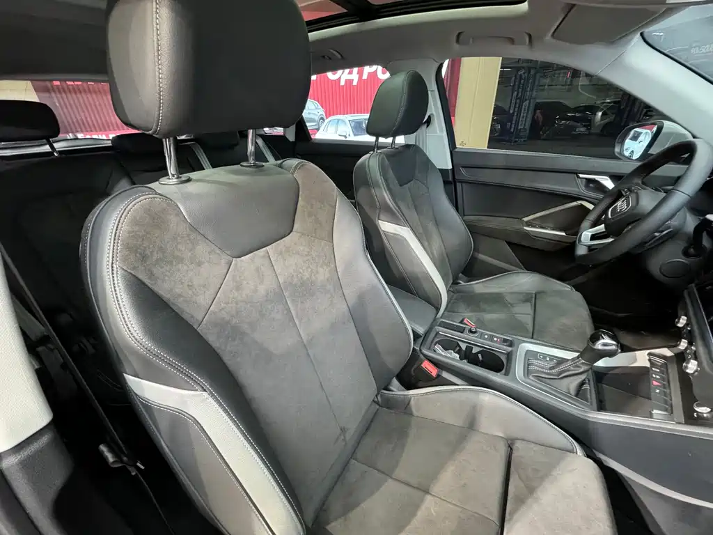 Audi Q3 2022 35 TFSI Fashionable and Dynamic купить на сайте DeffCars