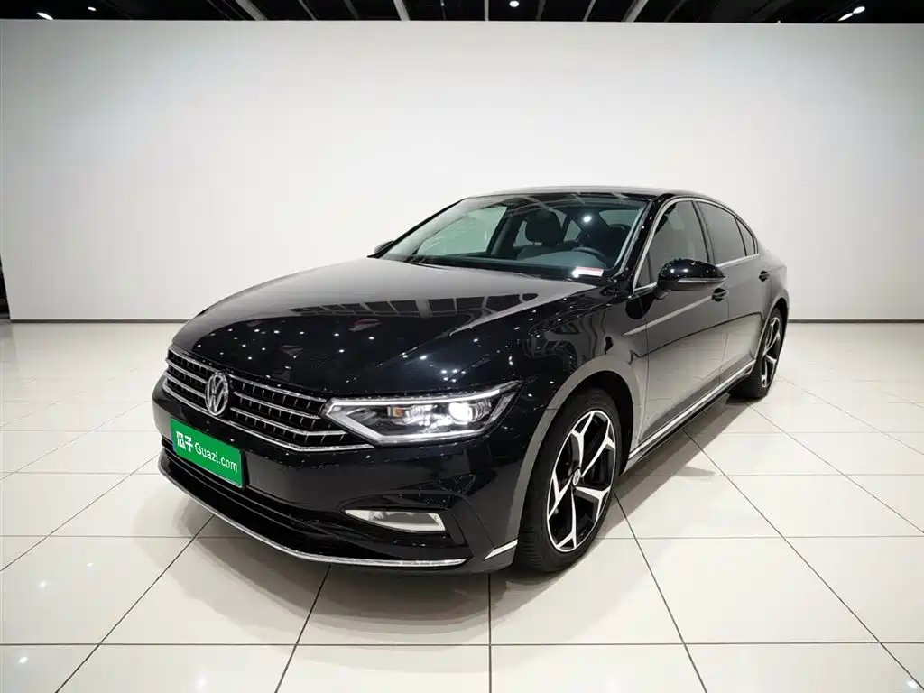 Magotan 2023 2 million commemorative edition 330TSI DSG leading model купить на сайте DeffCars