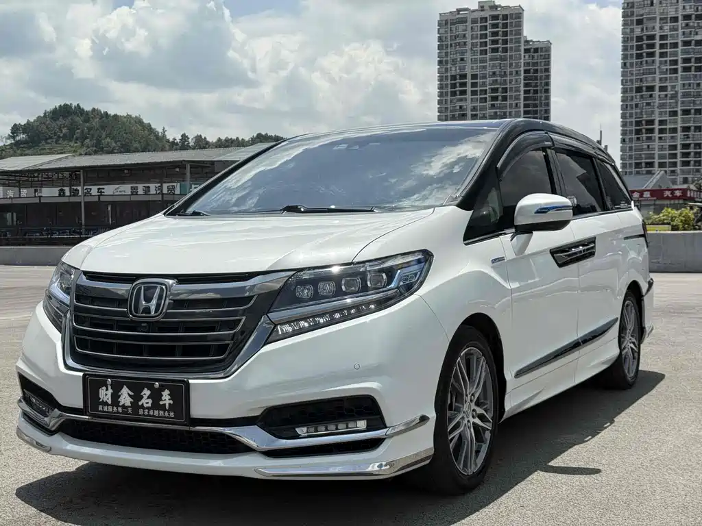 Elysion 2019 2.0L Hybrid Extreme Edition купить на сайте DeffCars