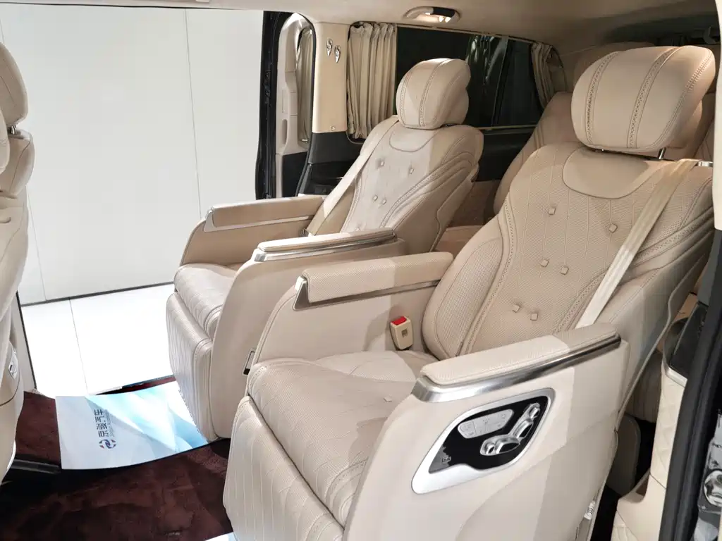 Mercedes-Benz V-Class 2018 V 260 L Premium Extended Edition National VI купить на сайте DeffCars
