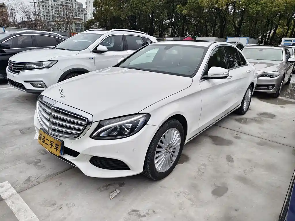 Mercedes-Benz C-Class 2015 C 180 L купить на сайте DeffCars