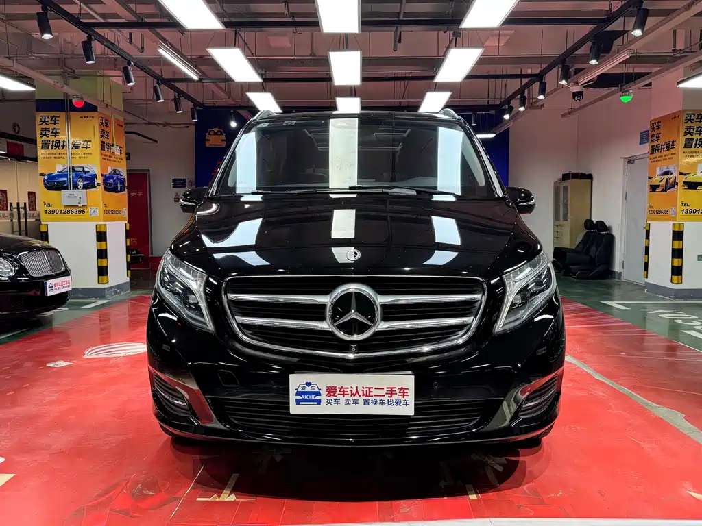Mercedes-Benz V-Class 2017 V 260 L Premium Extended Edition купить на сайте DeffCars
