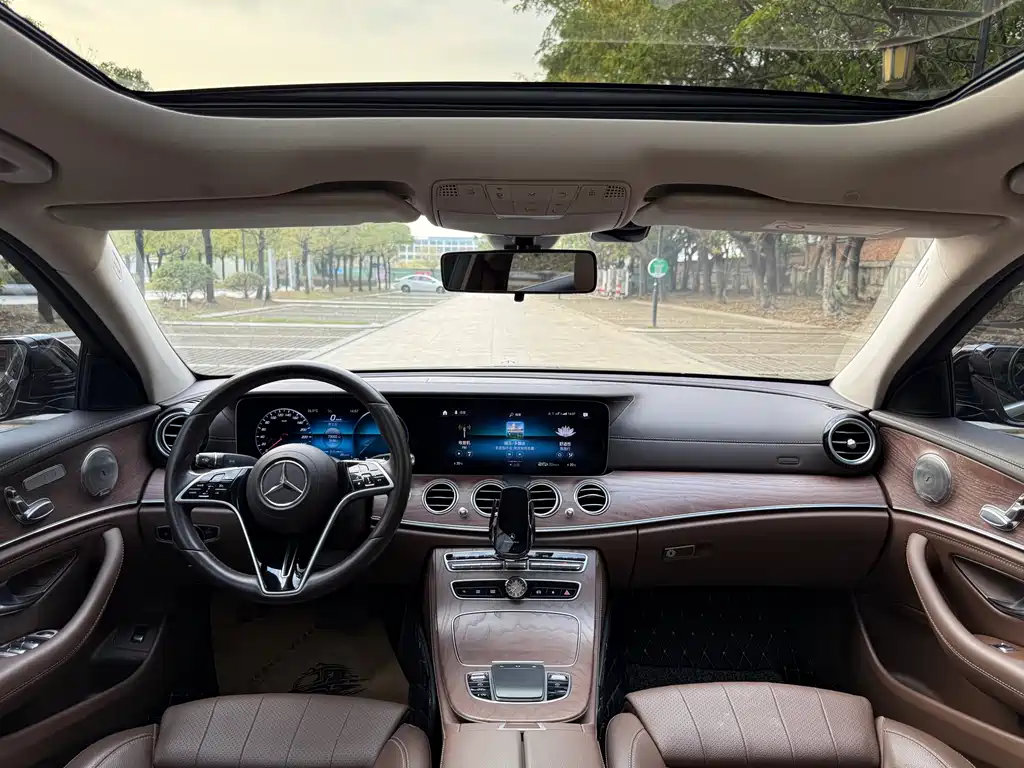 Mercedes-Benz E-Class 2022 E 260 L купить на сайте DeffCars