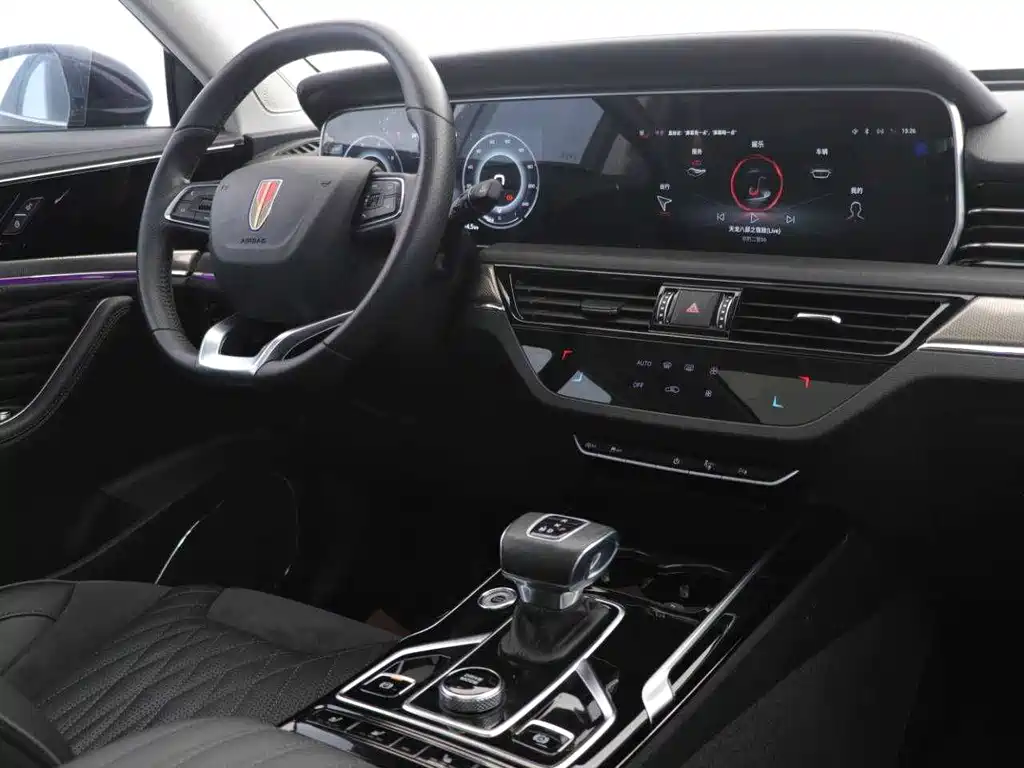 Hongqi HS5 2022 facelift 2.0T Zhilian Flagship Edition купить на сайте DeffCars