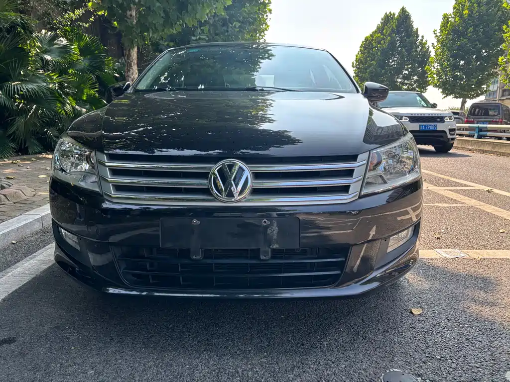 Santana 2015 1.6L automatic comfort version купить на сайте DeffCars
