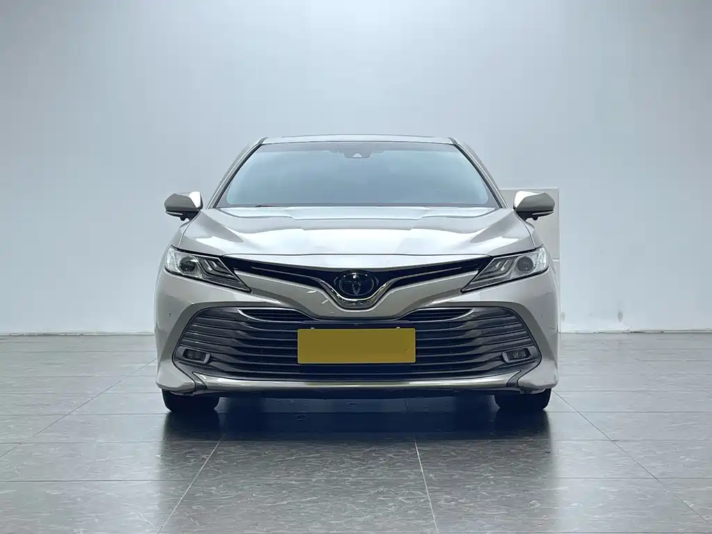 Camry 2019 2.0G Deluxe Edition National V купить на сайте DeffCars