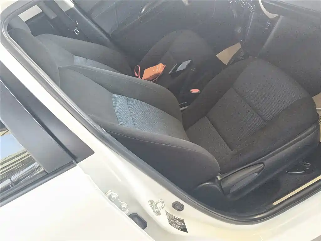 YARiS L 2020 1.5L CVT leading version купить на сайте DeffCars