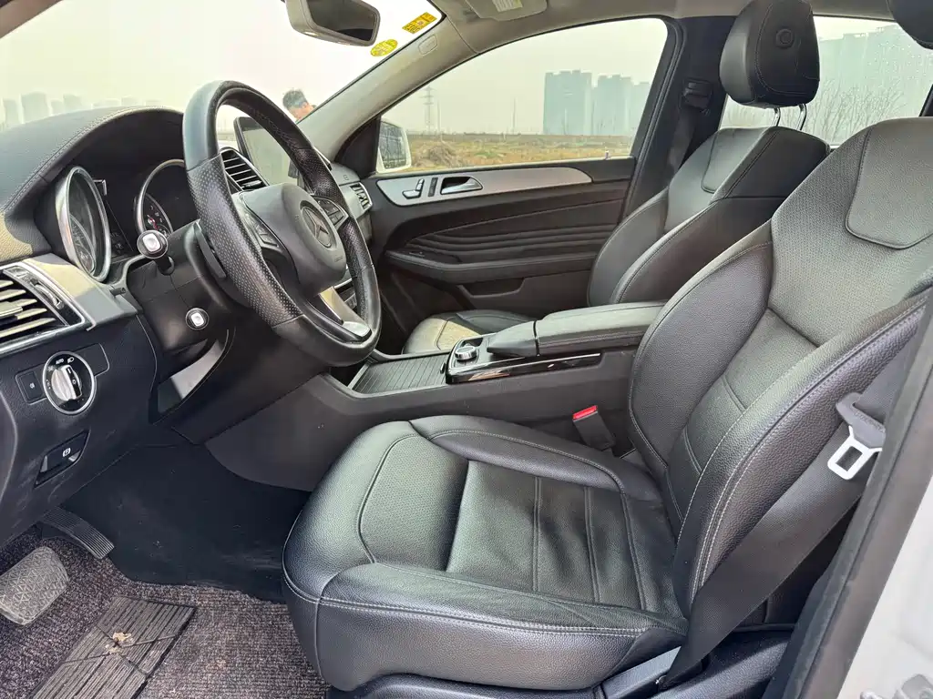 Mercedes-Benz GLE Coupe 2015 GLE 320 4MATIC Coupe SUV купить на сайте DeffCars