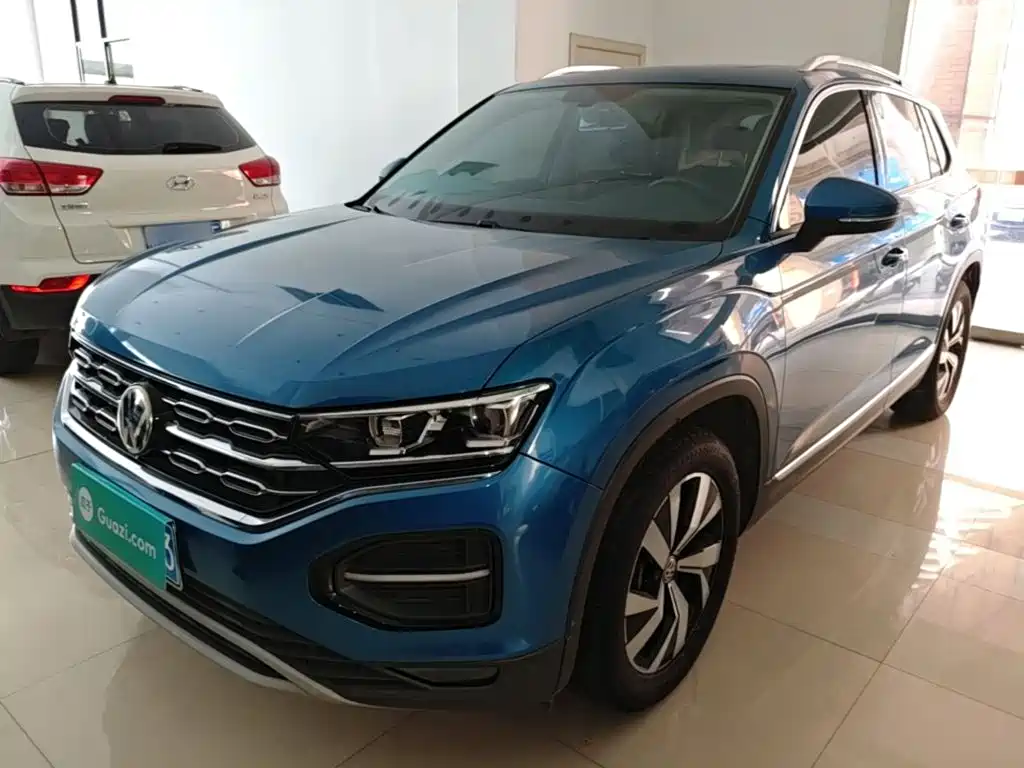TYRON 2019 330TSI two-wheel drive luxury model, National VI купить на сайте DeffCars