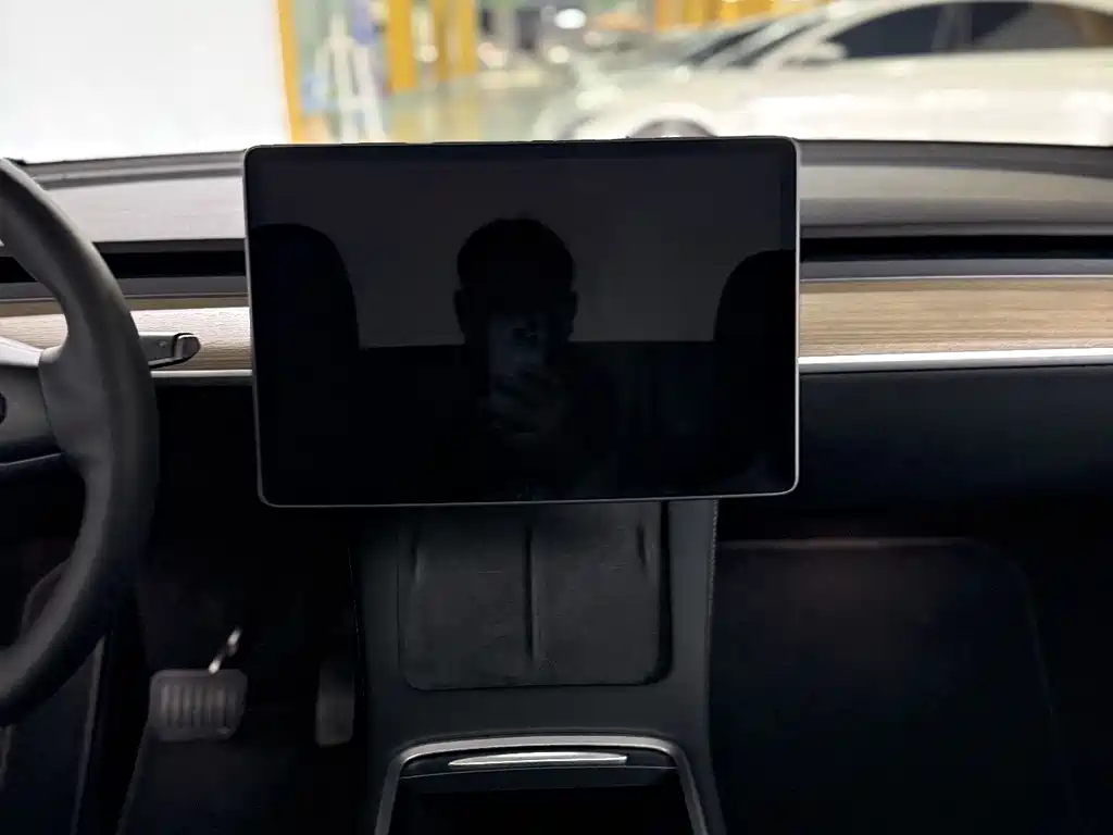Model Y 2022 facelift rear-wheel drive version купить на сайте DeffCars
