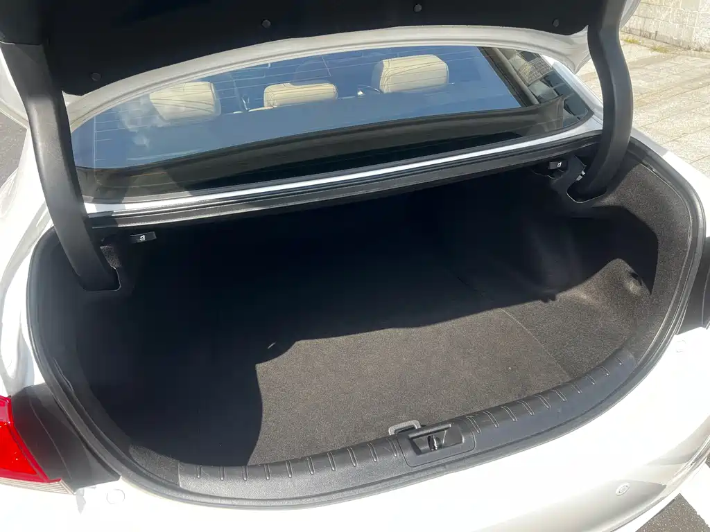 Sibo Rui 2015 2.4L Deluxe Edition купить на сайте DeffCars
