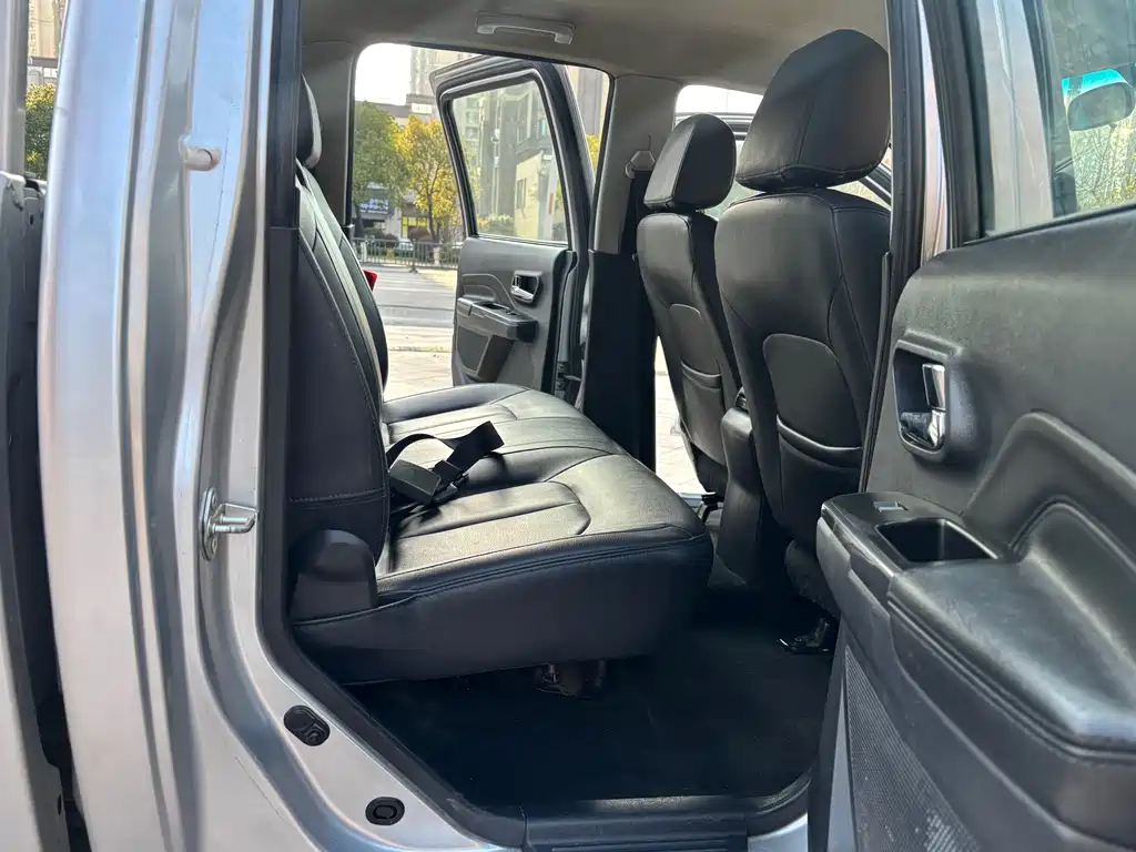 Fengjun 5 2020 2.0T diesel two-wheel drive elite large double row National VI GW4D20M купить на сайте DeffCars