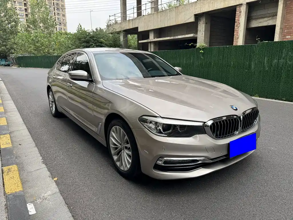 BMW 5 Series 2018 Facelift 530Li Leading Luxury Package купить на сайте DeffCars