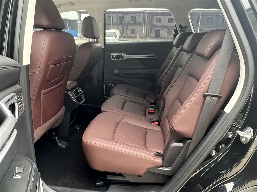 Haoyue 2022 1.8TD DCT luxury model 7 seats купить на сайте DeffCars