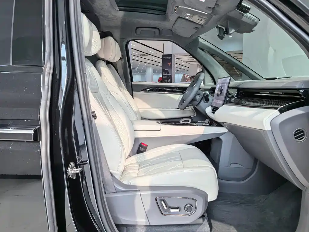 Jikrypton 009 2024 six-seat executive version four-wheel drive 108kWh купить на сайте DeffCars