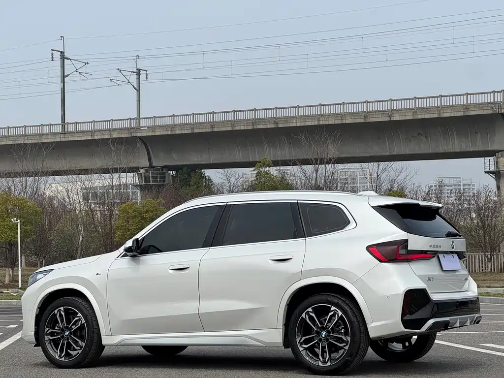 BMW X1 2023 sDrive25Li M Sports Package купить на сайте DeffCars
